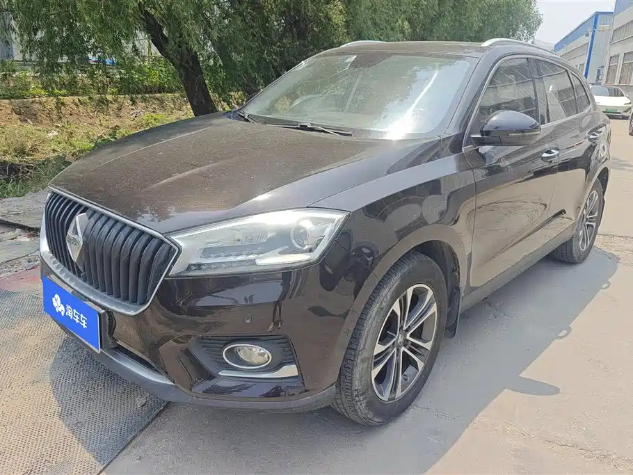 Borgward BX7 2016