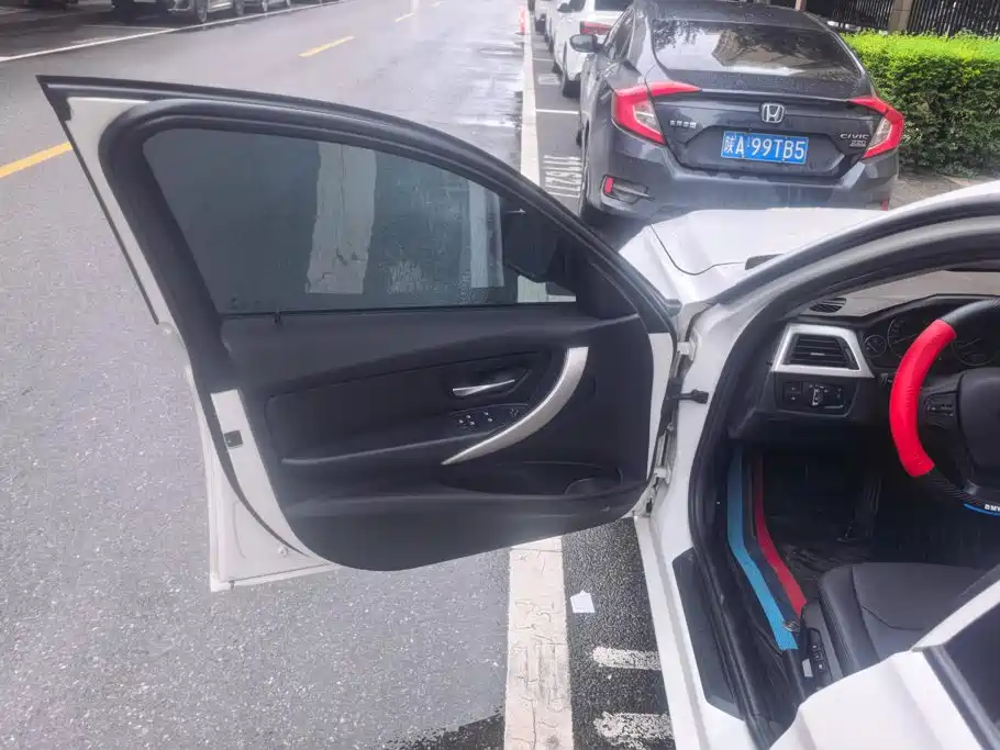 BMW 3 Series 2015