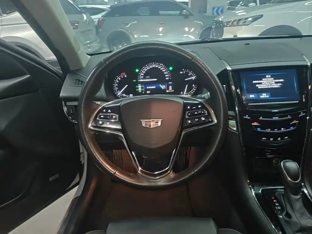 Cadillac ATS-L 2018 — фото 11