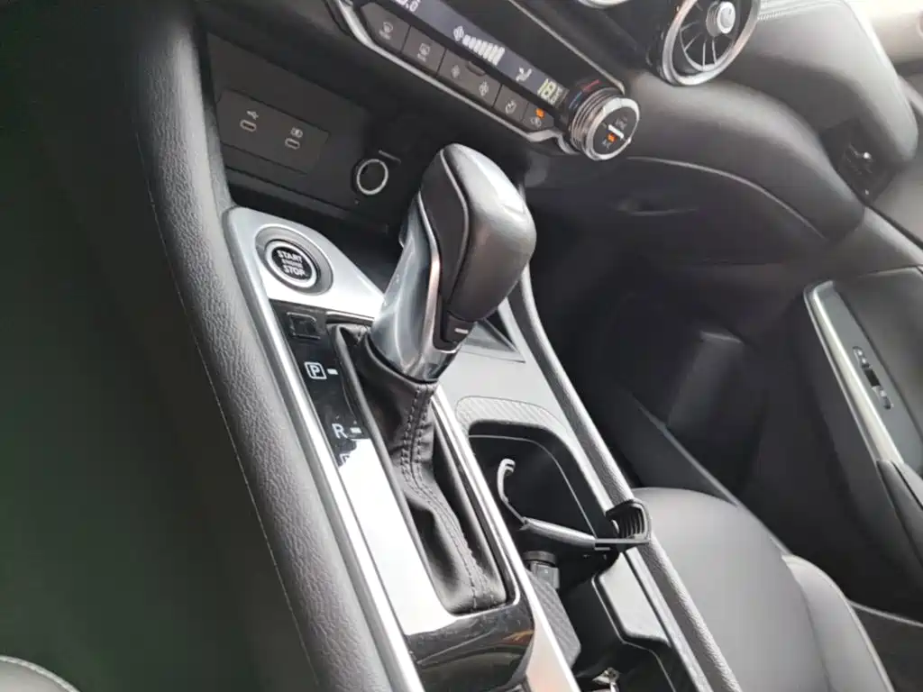 Nissan Sylphy 2023 — фото 14