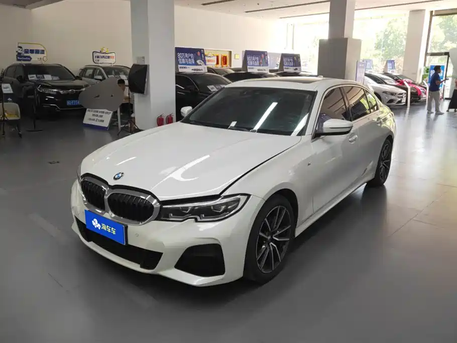 BMW 3 Series 2020 — фото 1
