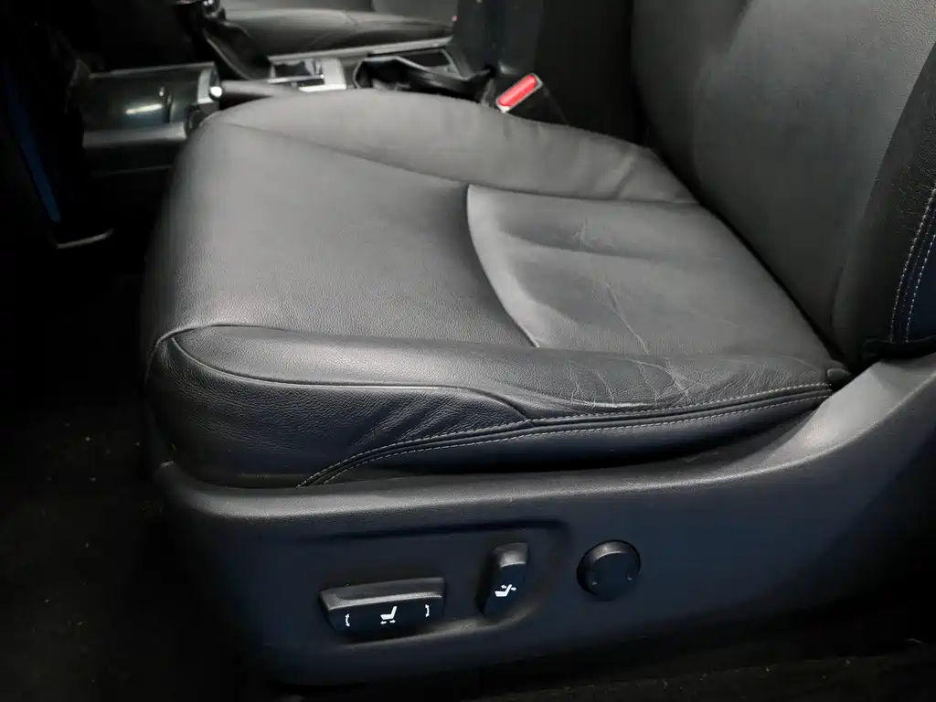 Toyota Prado 2017 — фото 16