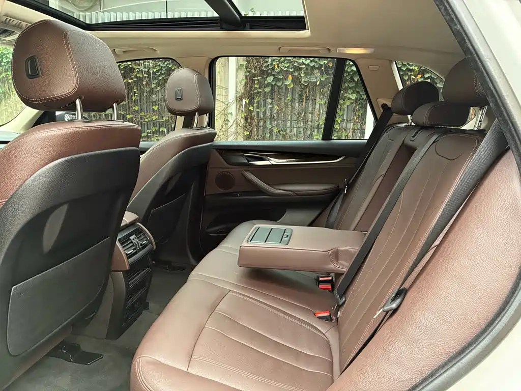 BMW X5 2016 — фото 15