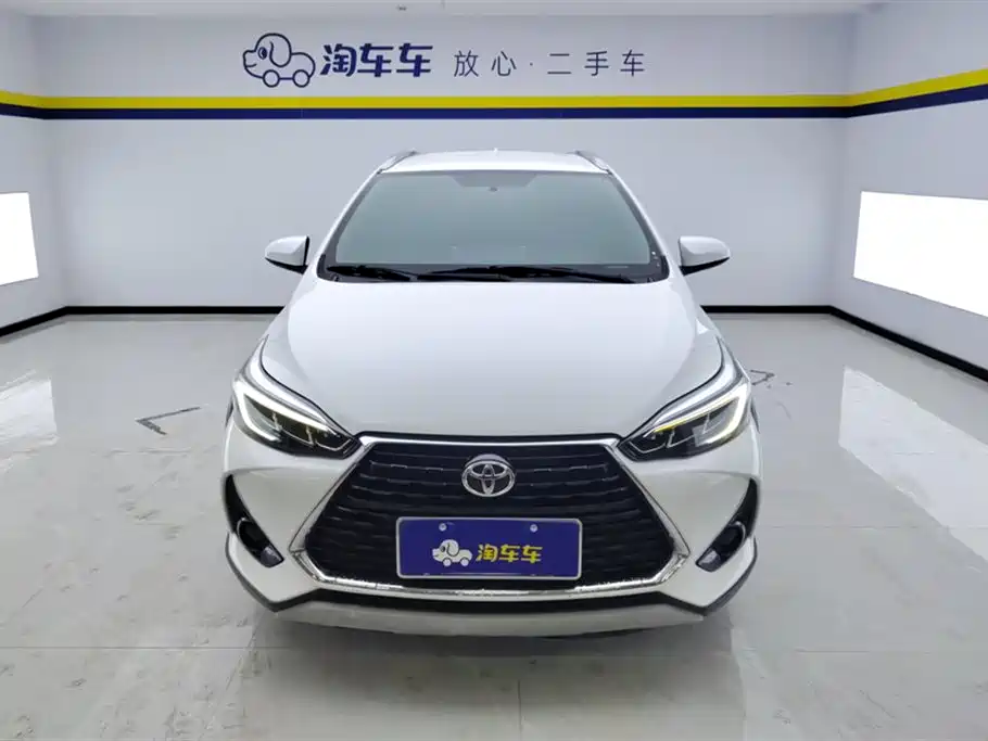 Toyota Yaris L 2021 — фото 2