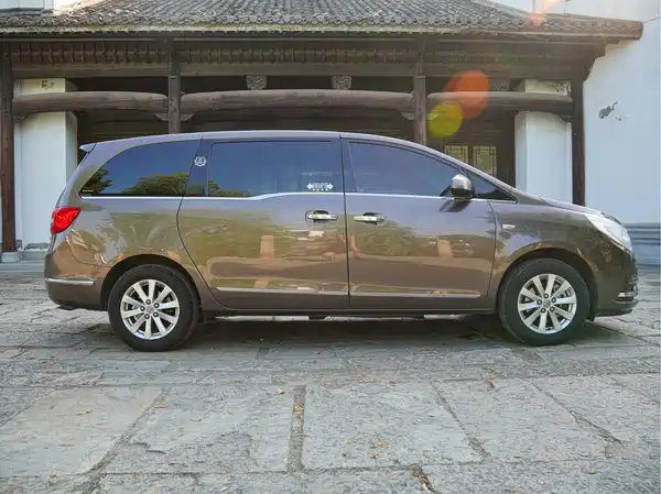 Buick GL8 2018