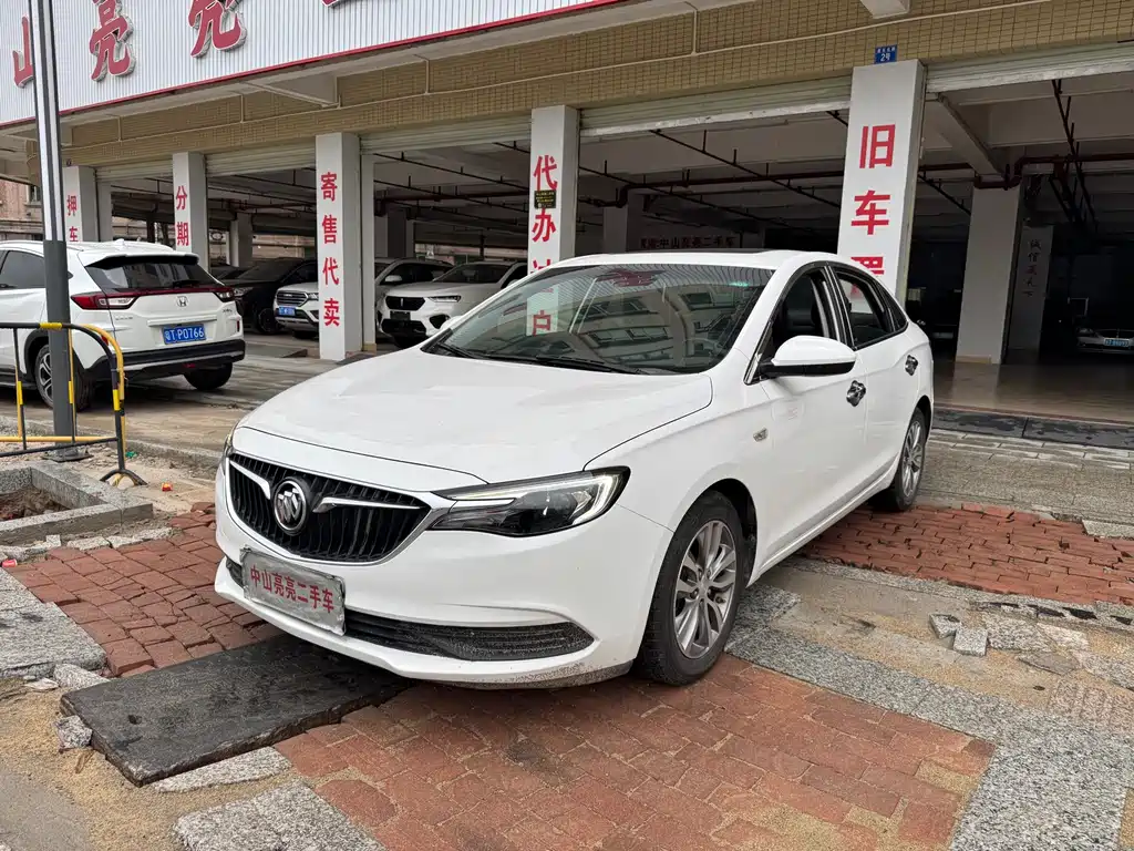 Buick Excelle 2019 — фото 1