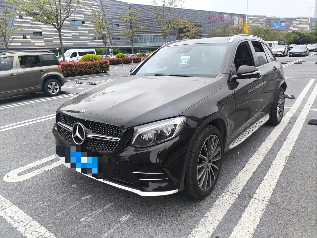 Mercedes-Benz GLC AMG 2019 — фото 1