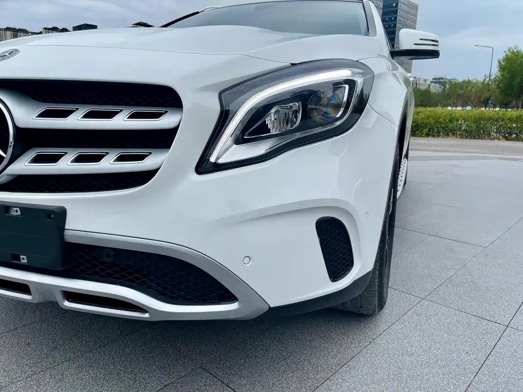 Mercedes-Benz GLA 2018 — фото 8