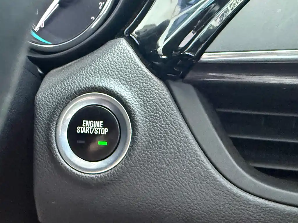 Buick Envision Plus 2016 — фото 14