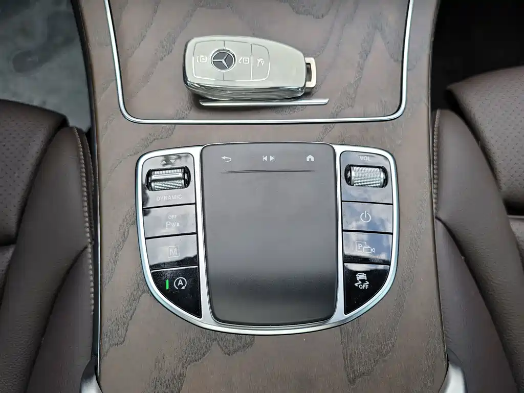 Mercedes-Benz GLC 2023 — фото 21