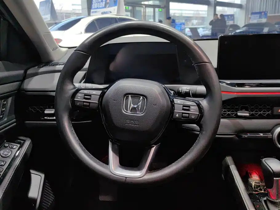 Honda Accord 2024 — фото 15