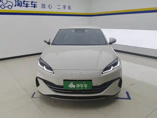 BYD Seal 06 2025