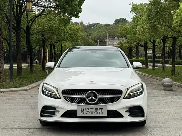 Mercedes-Benz C-Class 2019