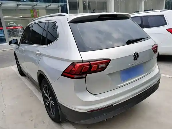 Volkswagen Tiguan L 2021