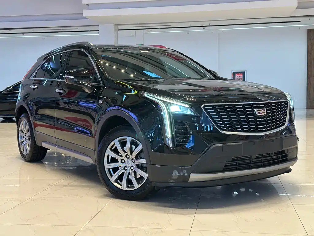 Cadillac XT4 2021 — фото 3