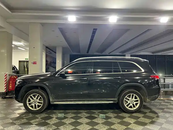 Mercedes-Benz GLS 2021