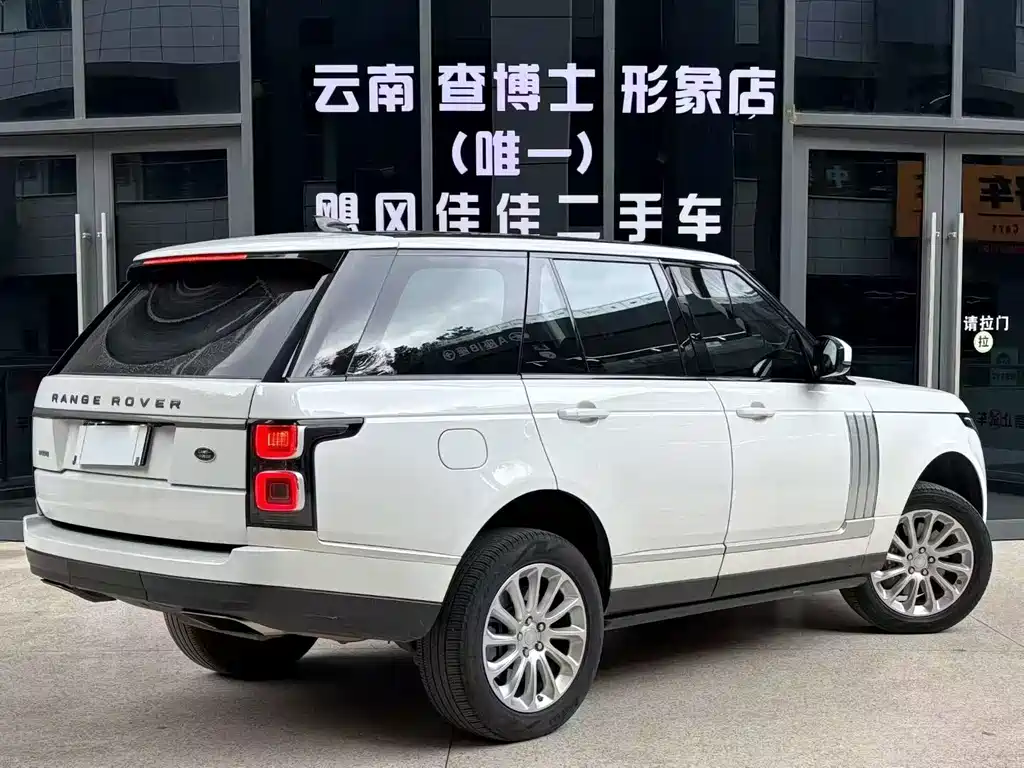 Land Rover Range Rover 2018 — фото 9