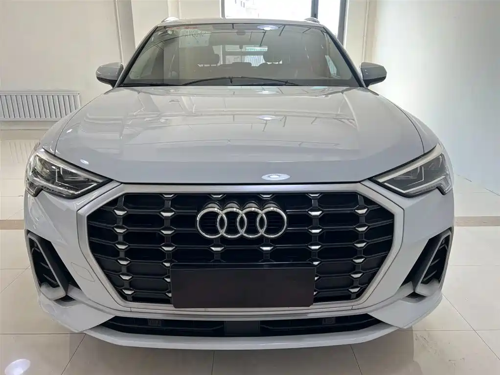 Audi Q3 2023