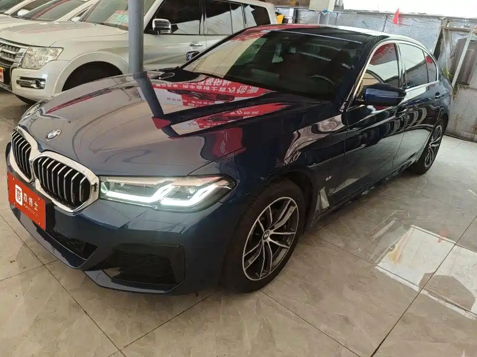 BMW 5 Series 2021