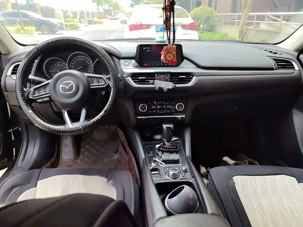 Mazda Atenza 2018 — фото 13