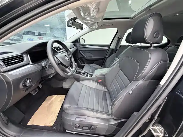 Skoda Superb 2024