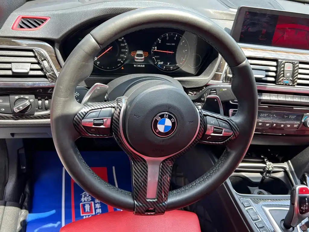 BMW 3 Series GT 2019 — фото 18