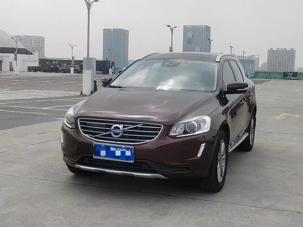 Volvo XC60 2015 — фото 1