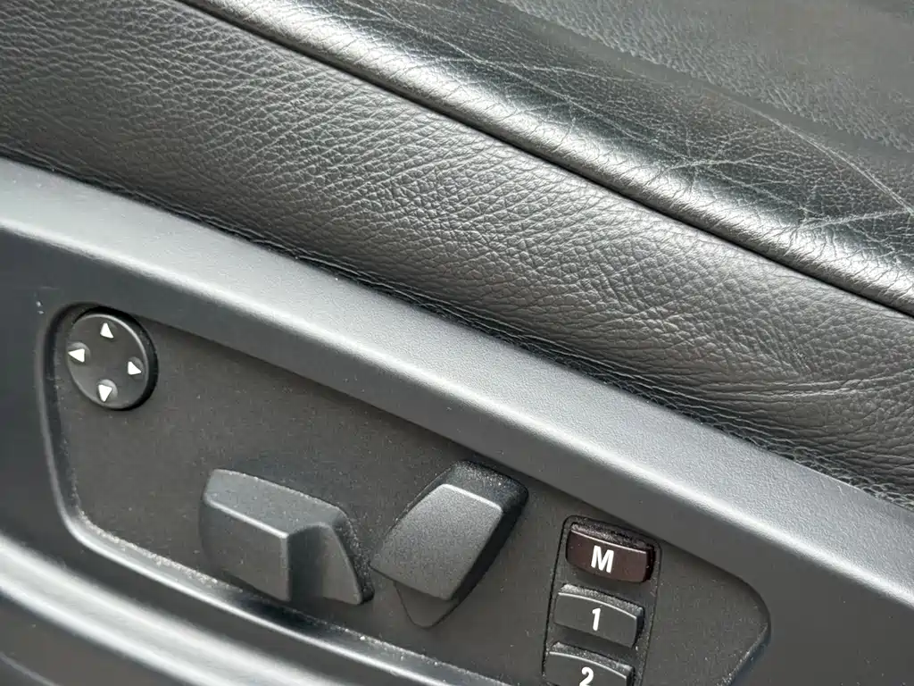 BMW X5 2008 — фото 17