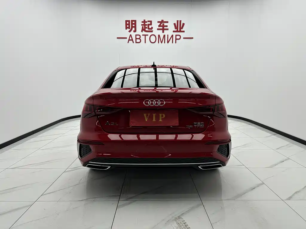 Audi A3 2023 — фото 10