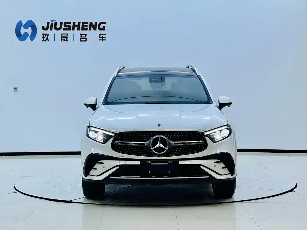 Mercedes-Benz GLC 2023