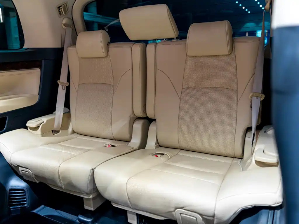 Toyota Alphard 2019 — фото 13
