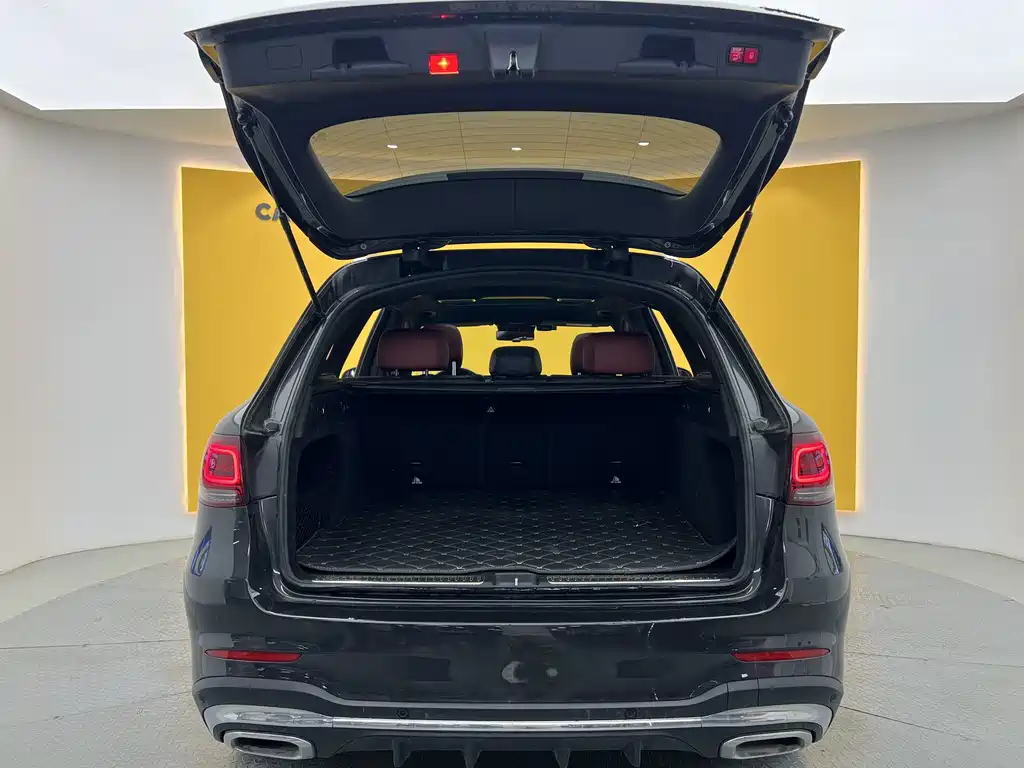 Mercedes-Benz GLC 2020 — фото 25