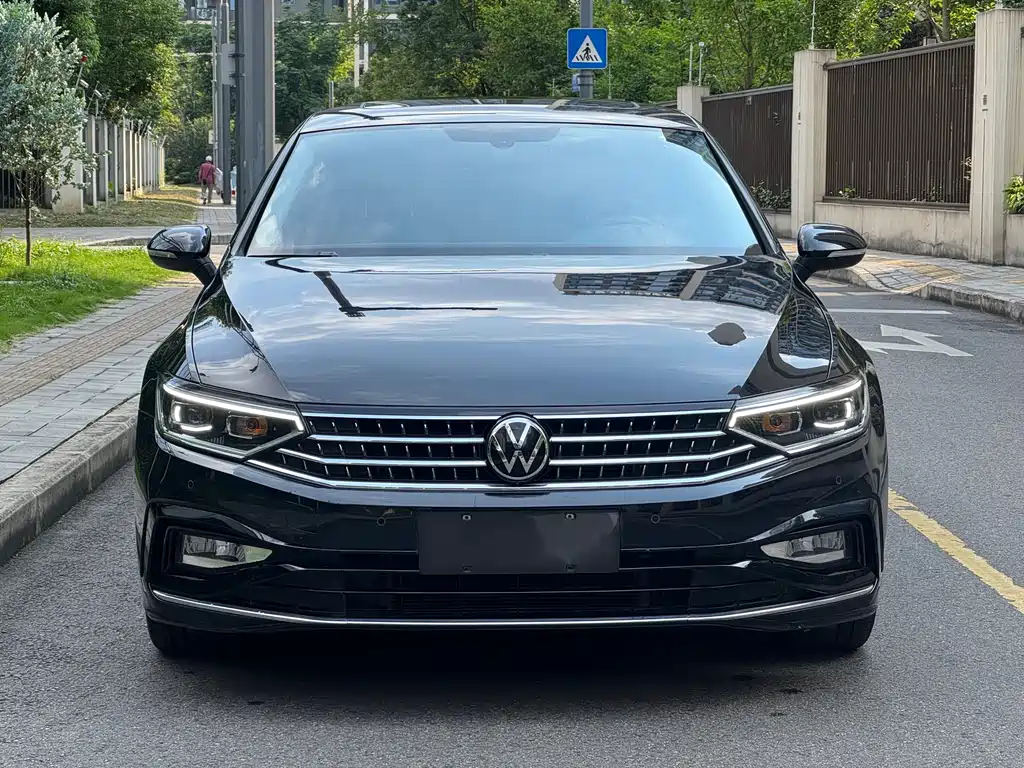 Volkswagen Magotan 2023