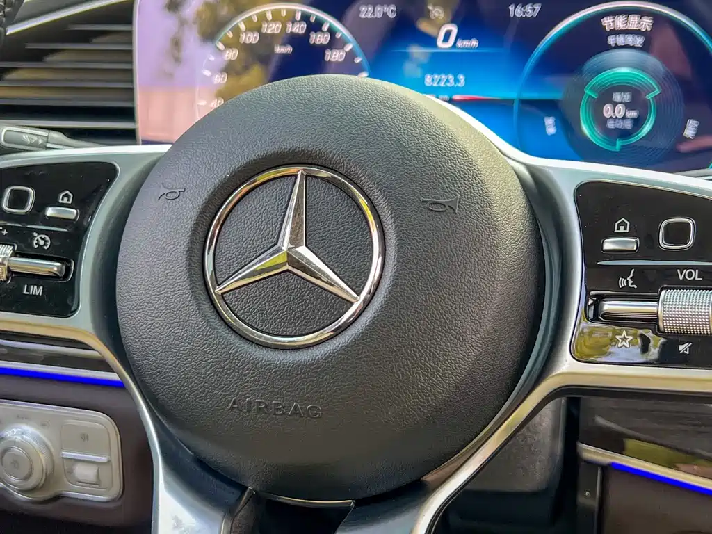 Mercedes-Benz GLE 2023 — фото 8