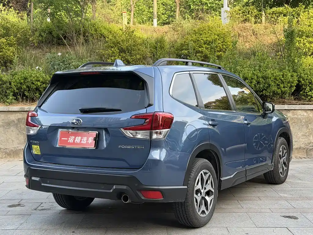 Subaru Forester 2020 — фото 3