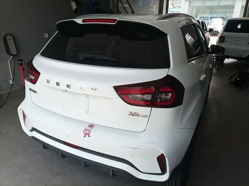 Geely Vision X3 2021