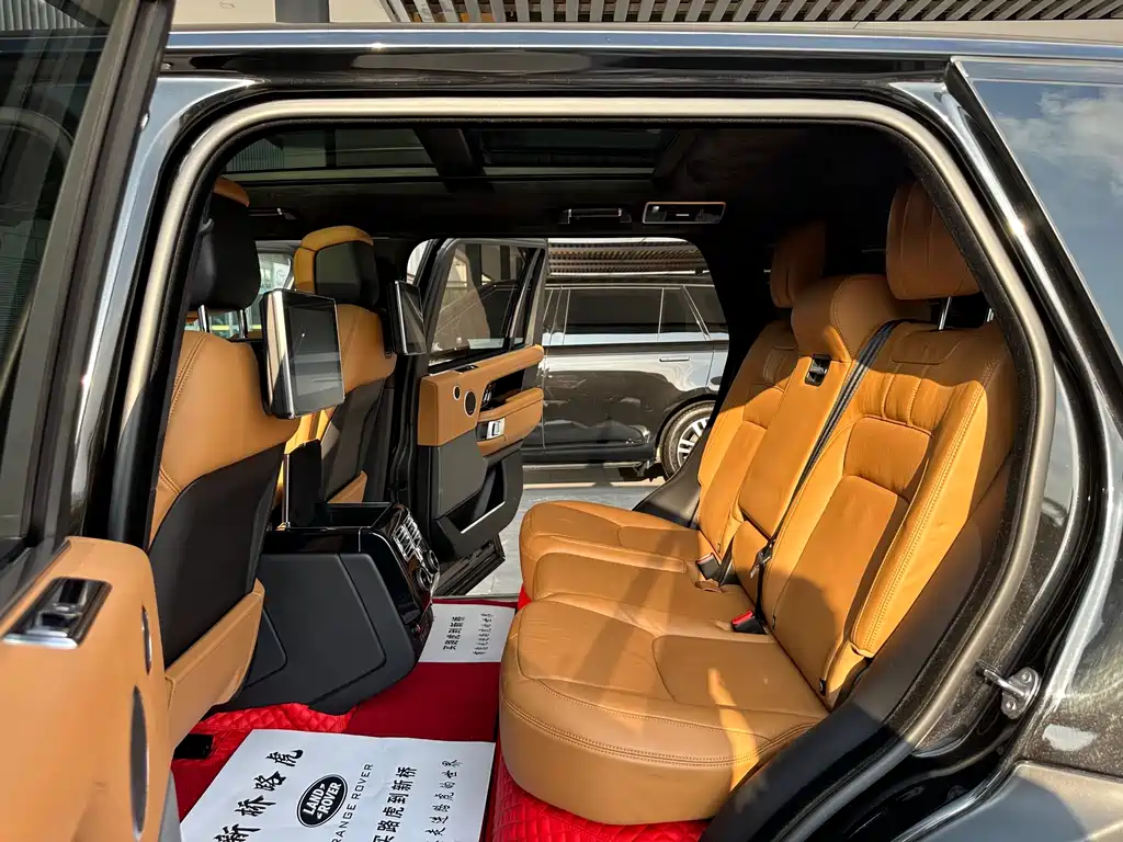 Land Rover Range Rover 2020 — фото 16