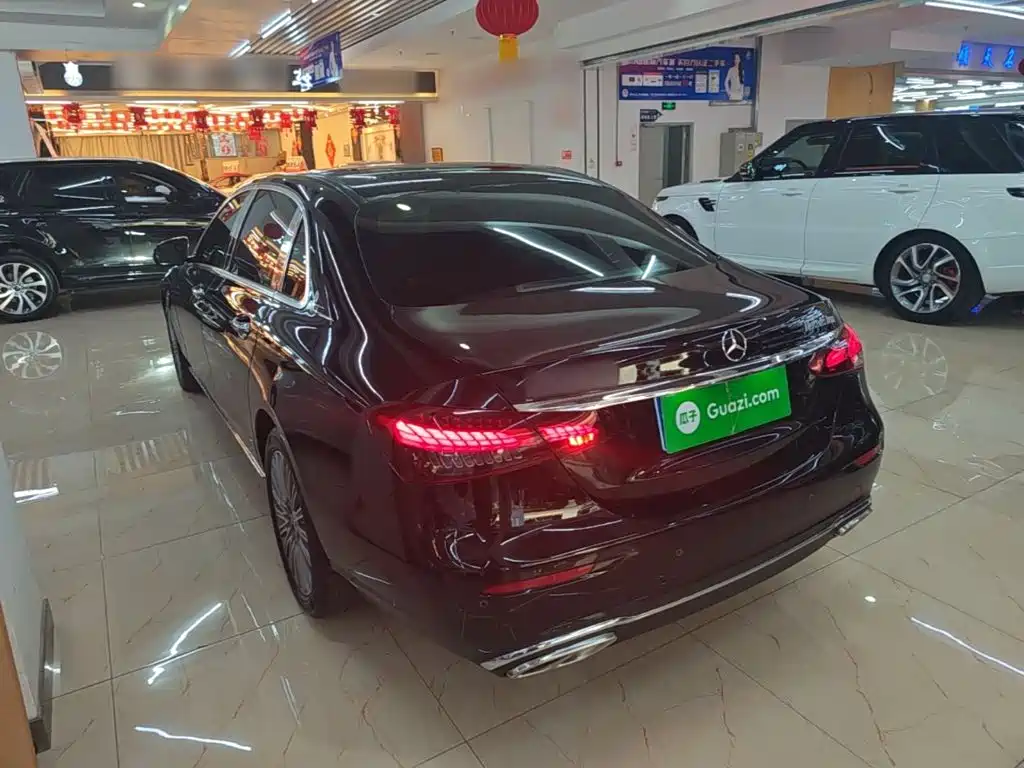 Mercedes-Benz E-Class 2022