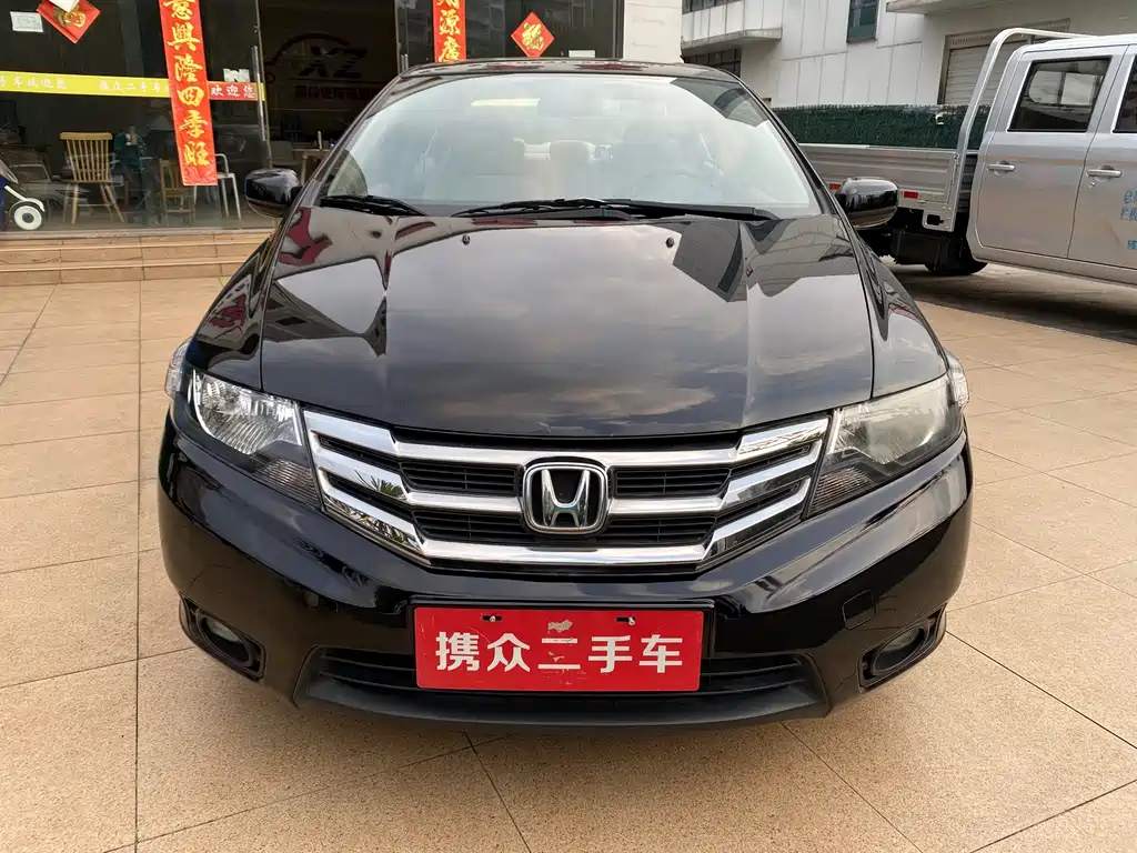 Honda City Classic 2014 — фото 2