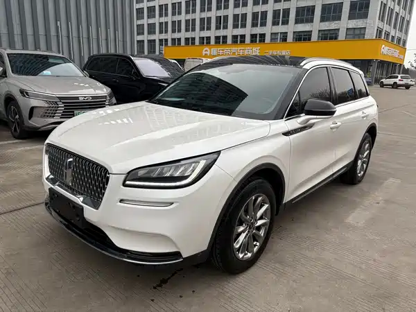 Lincoln Corsair 2021
