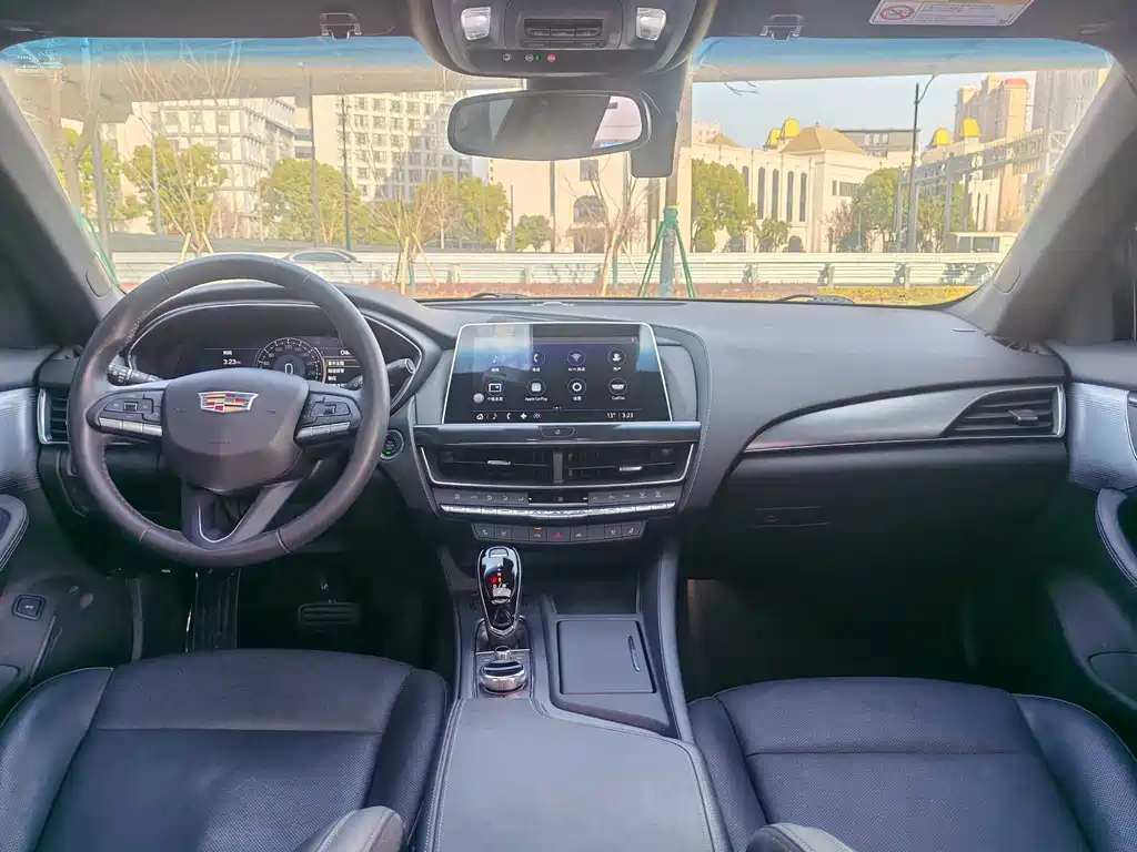Cadillac CT5 2023 — фото 15