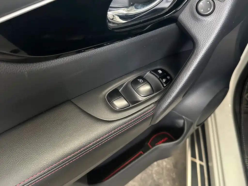 Nissan Qashqai 2018 — фото 11