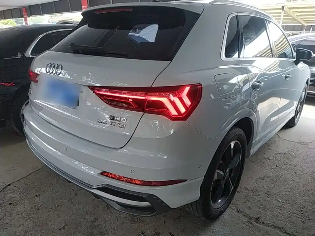 Audi Q3 2021