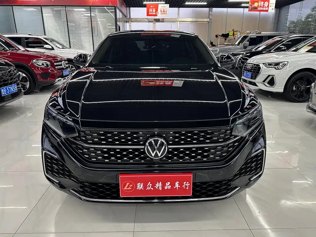 Volkswagen Passat 2022