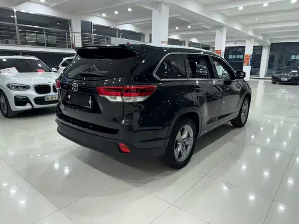 Toyota Highlander 2018