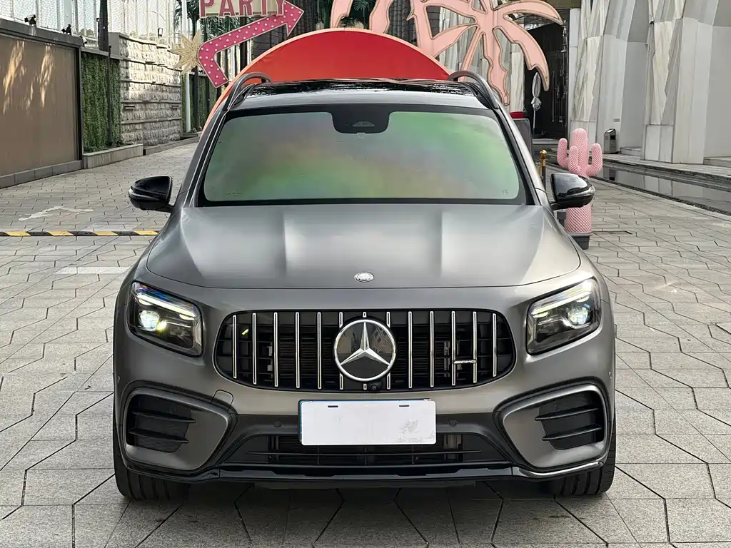 Mercedes-Benz GLB AMG 2024 — фото 2
