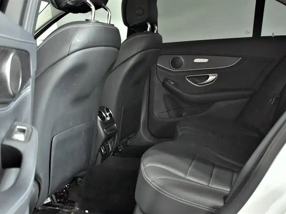 Mercedes-Benz C-Class 2020 — фото 10