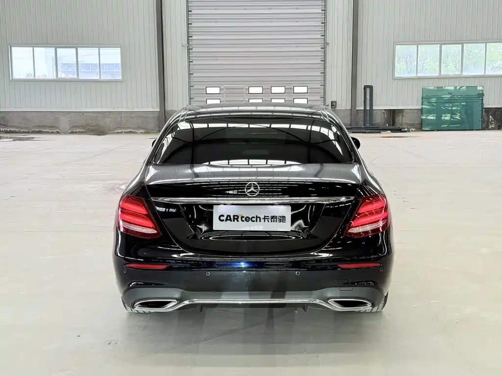Mercedes-Benz E-Class 2019 — фото 14