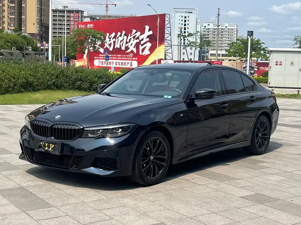 BMW 3 Series 2021
