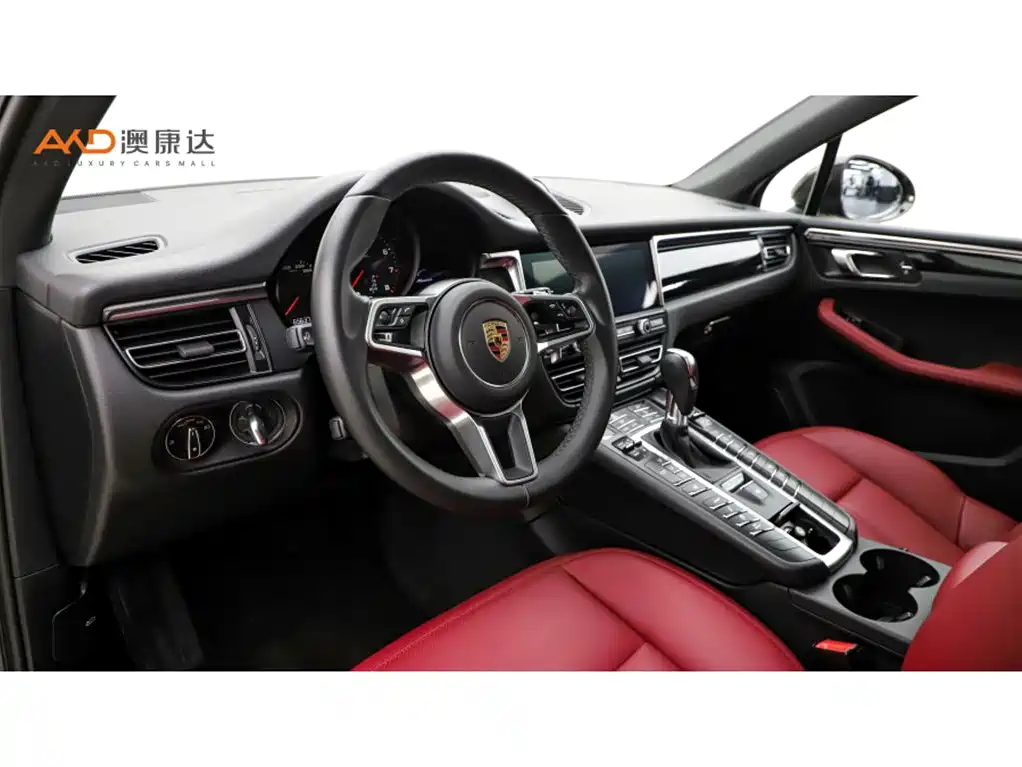 Porsche Macan 2021